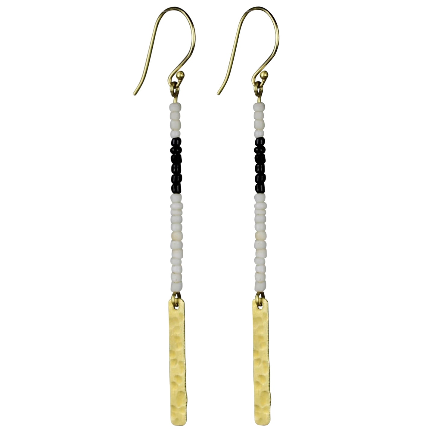 QUAY BEADED EARRING, BLACK