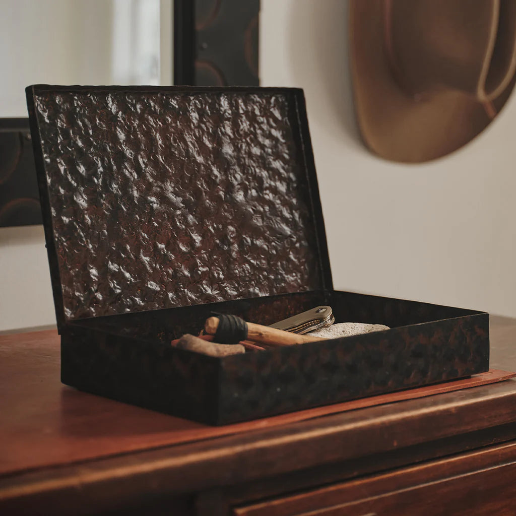 Cuerno Largo Cast Iron Box