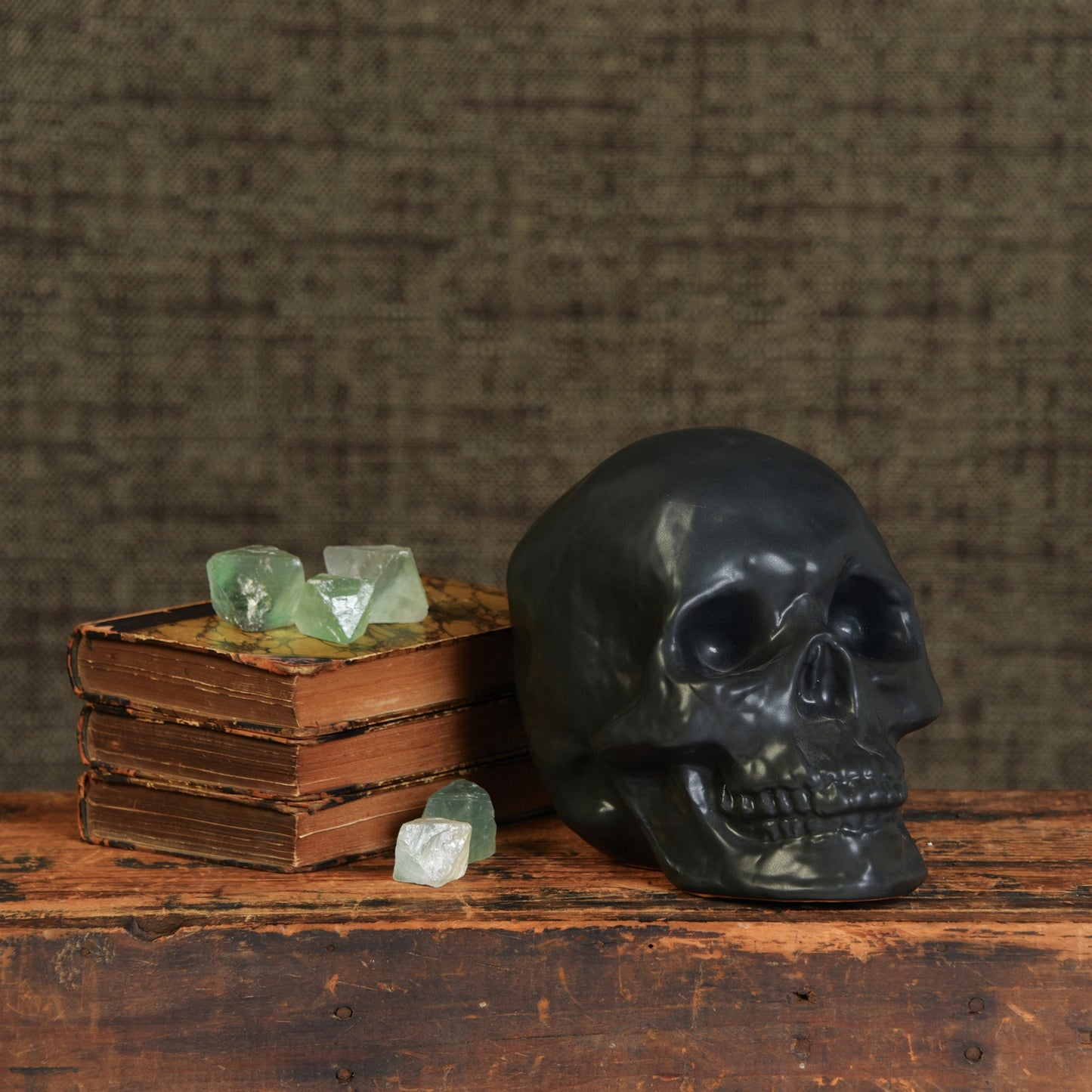 SKULL, CERAMIC - MATTE BLACK