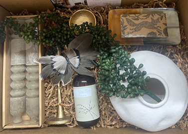 Candle w/ Vase Gift Box