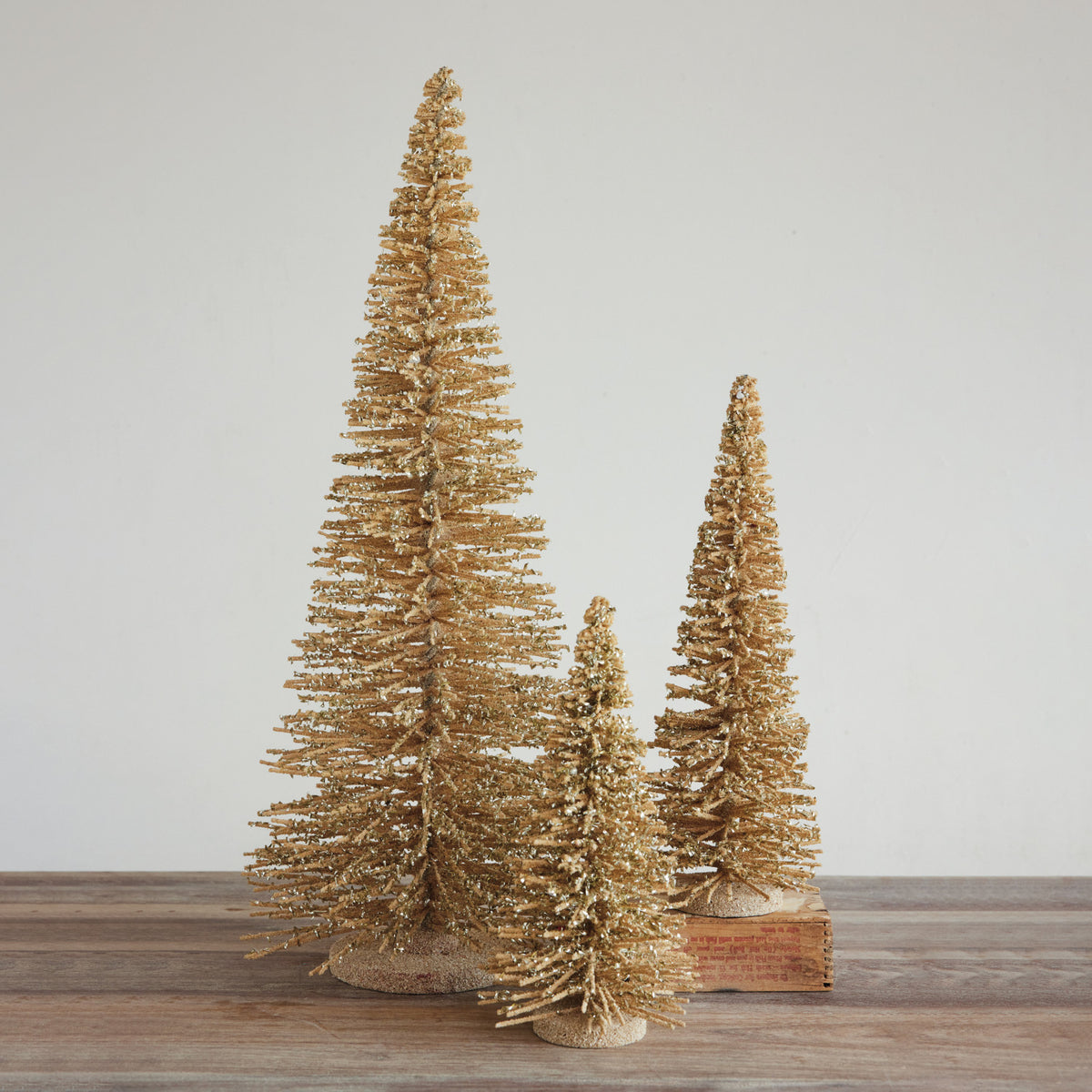 Wood Tree with Iridescent Mica Flakes & Glitter, Natural