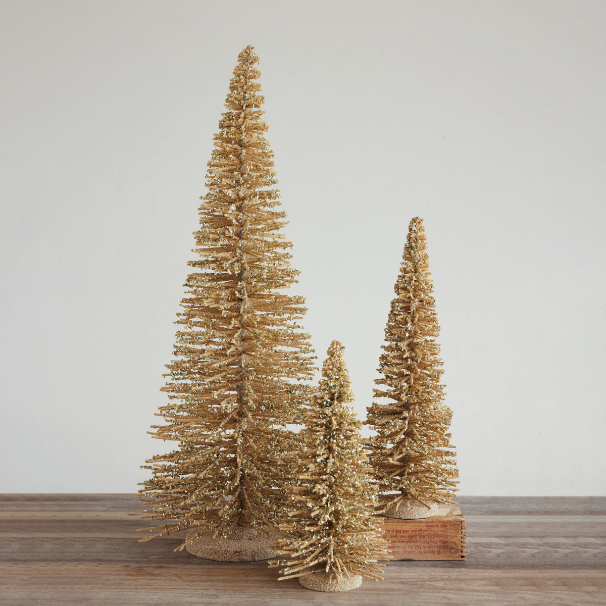 Wood Tree with Iridescent Mica Flakes & Glitter, Natural