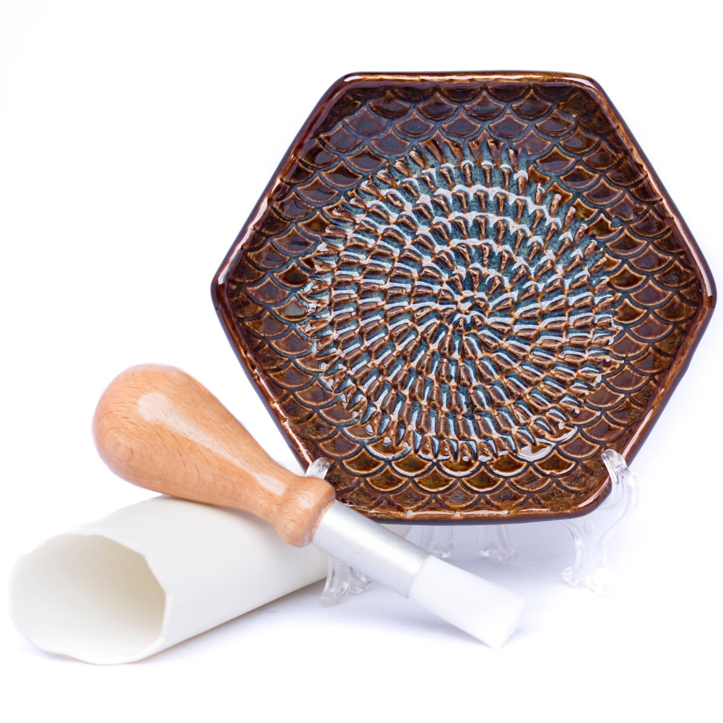 Tortoise 3 Piece Set: Ceramic Grater, Peeler, Brush