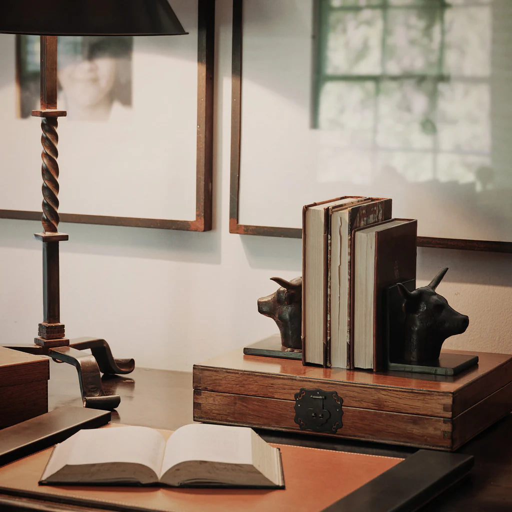 El Jefe - Bookends Pair