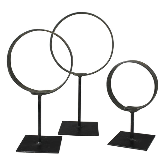 Cerro Rings on Stand, Iron