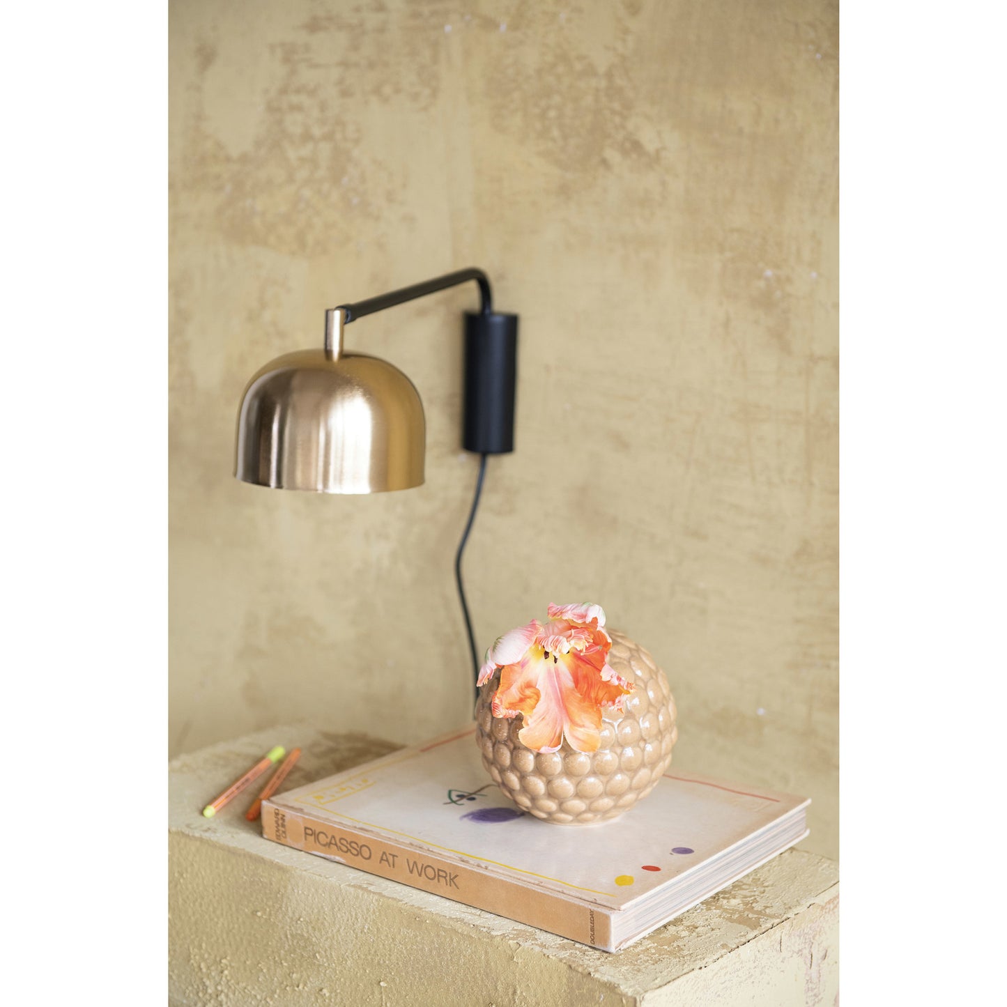 Metal Wall Sconce with Inline Switch, Brass Finish