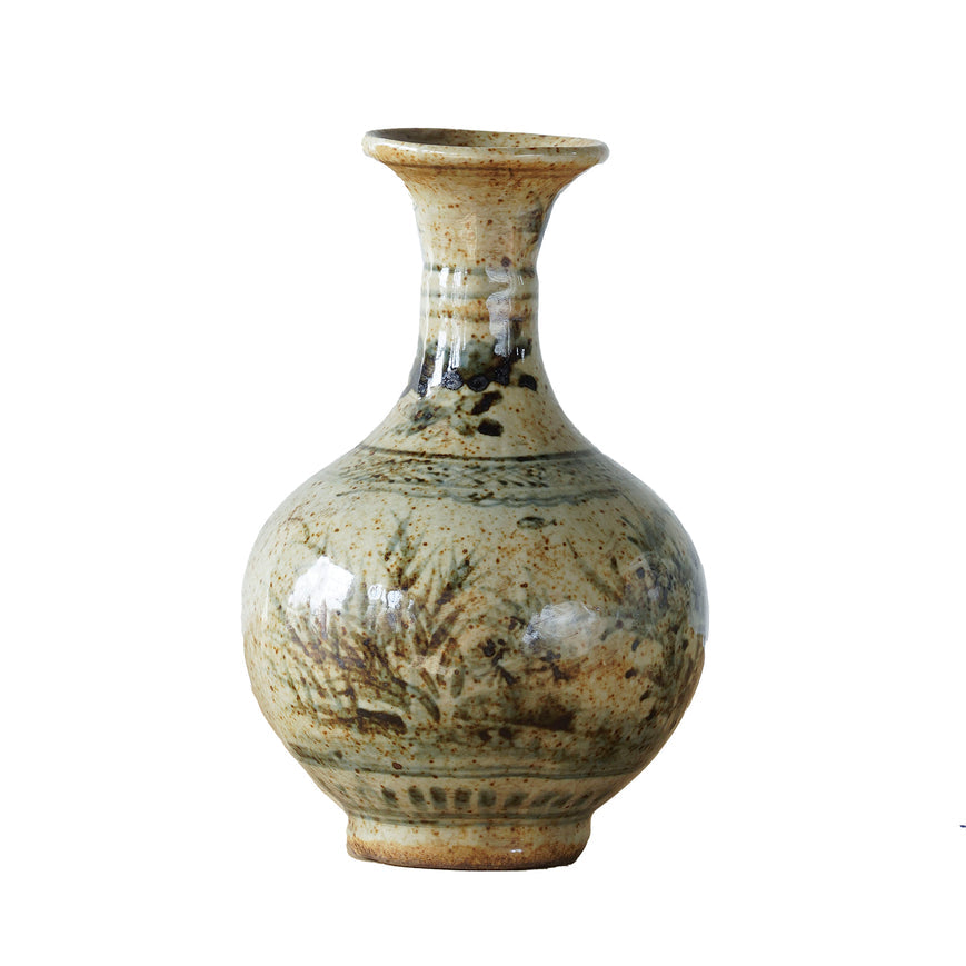 Jingdezhen Hand-Painted Bud Vase With Flower