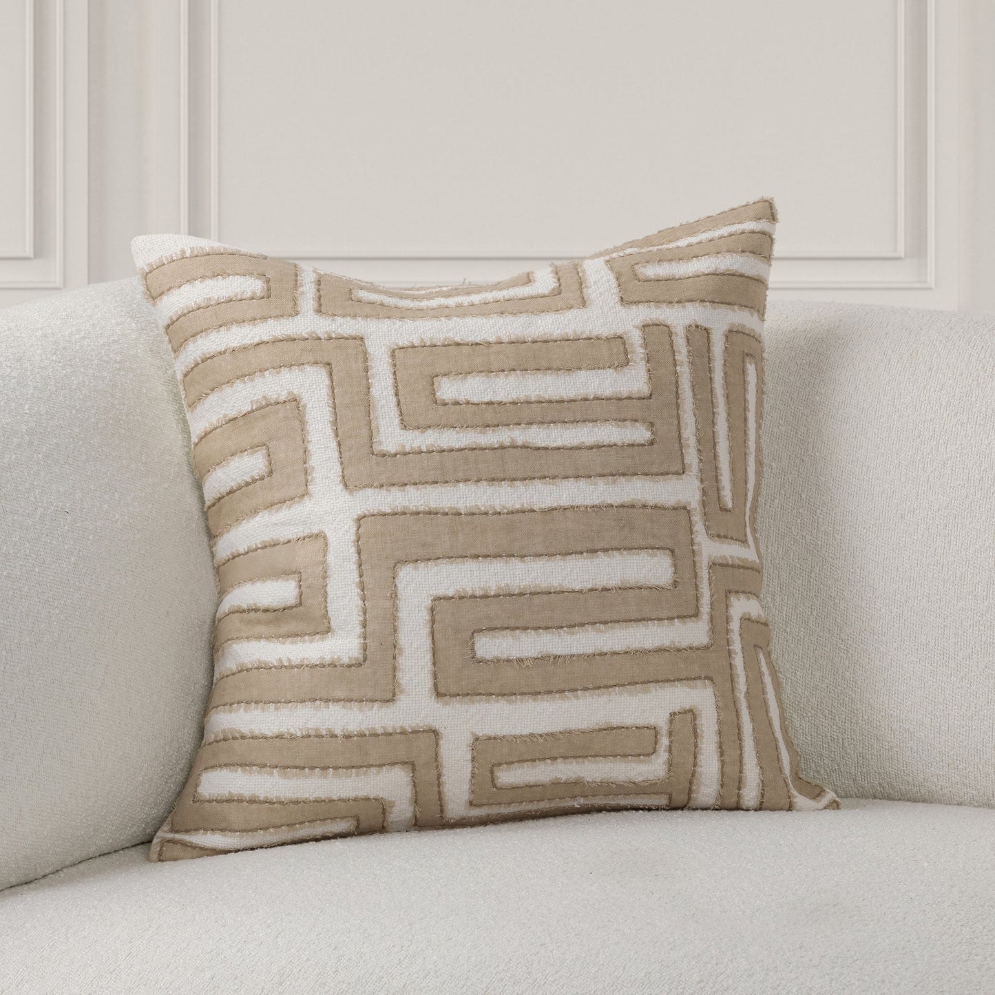 VC Mateo- Pillow-22X22