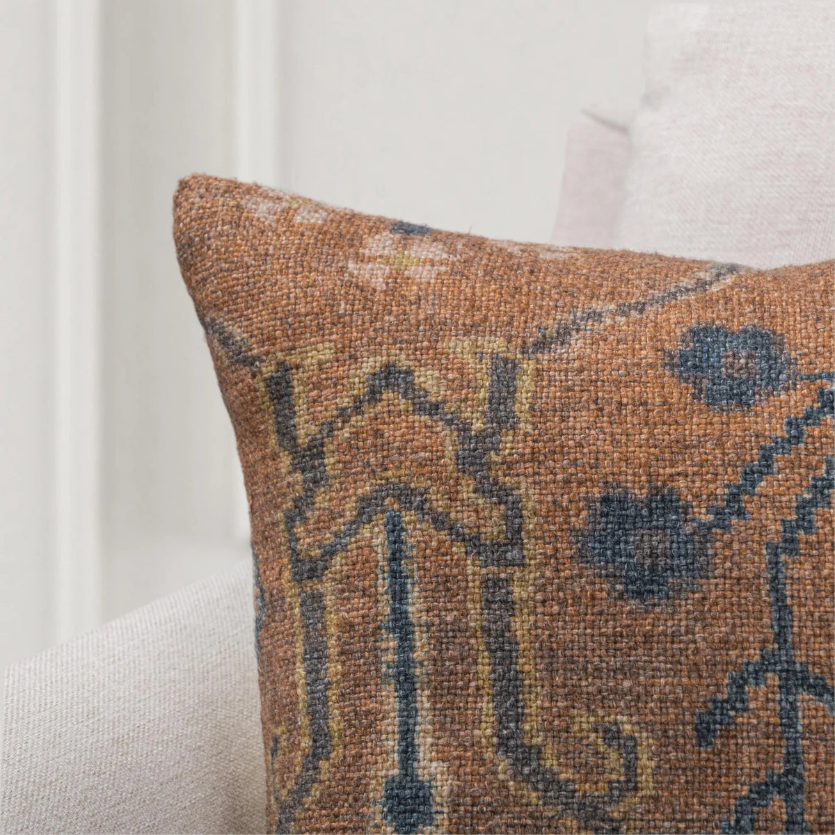 JL Bungalow Pillow - Amber Brown/ 14"x20"