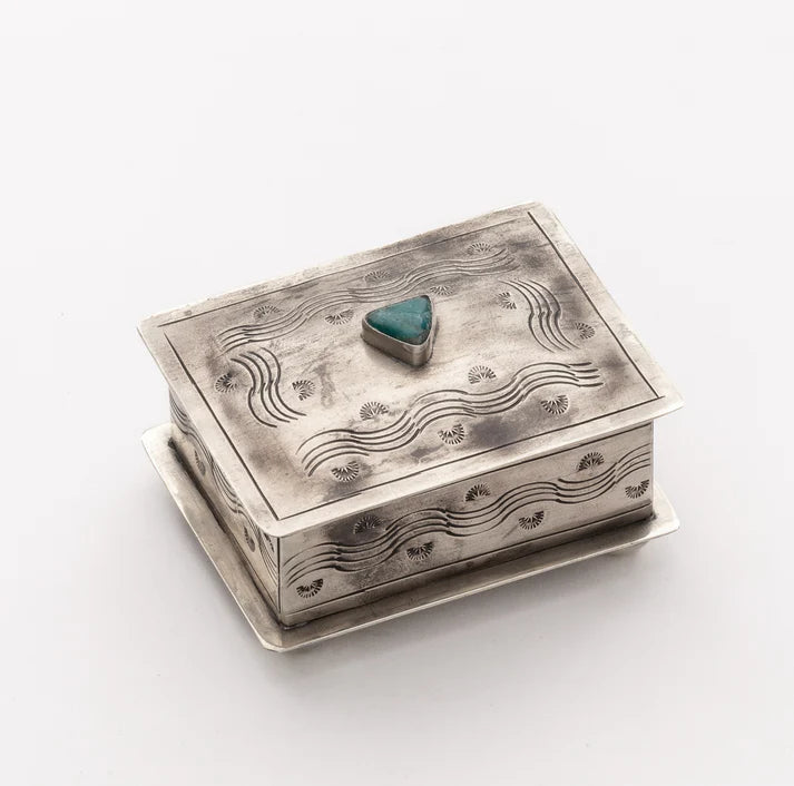 RECTANGLE BOX W- TRIANGLE TURQ.