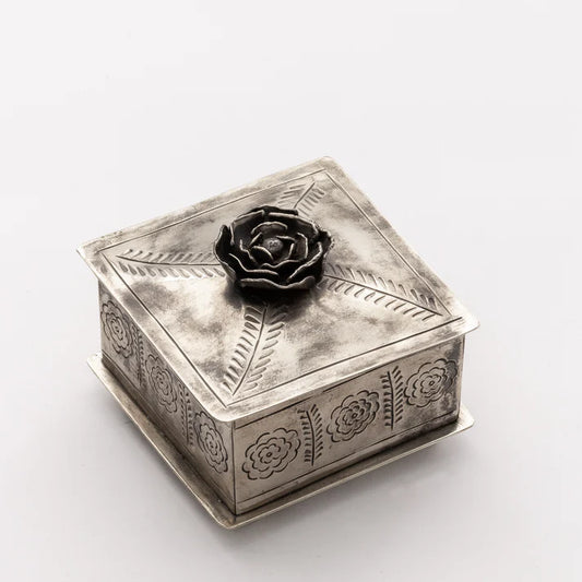 SQUARE ROSE BOX