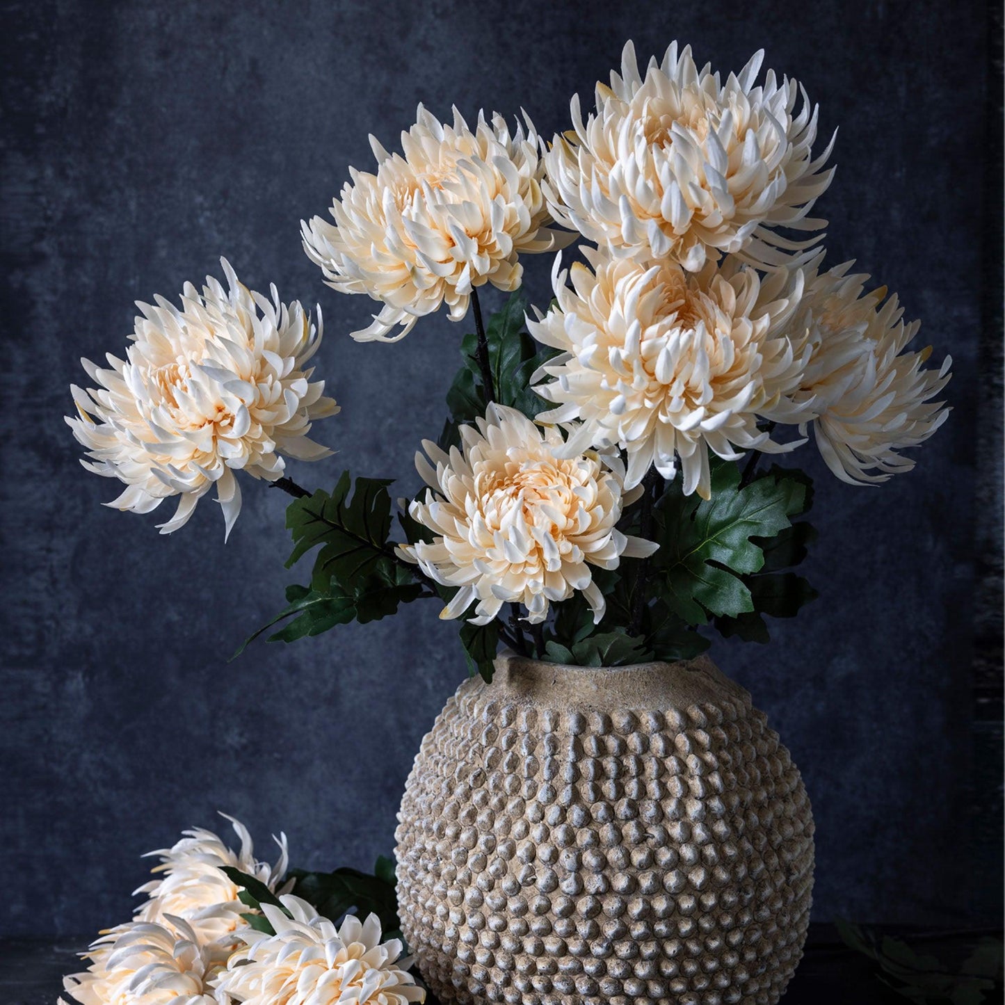 ARTIFICIAL CHRYSANTHEMUM CREAM