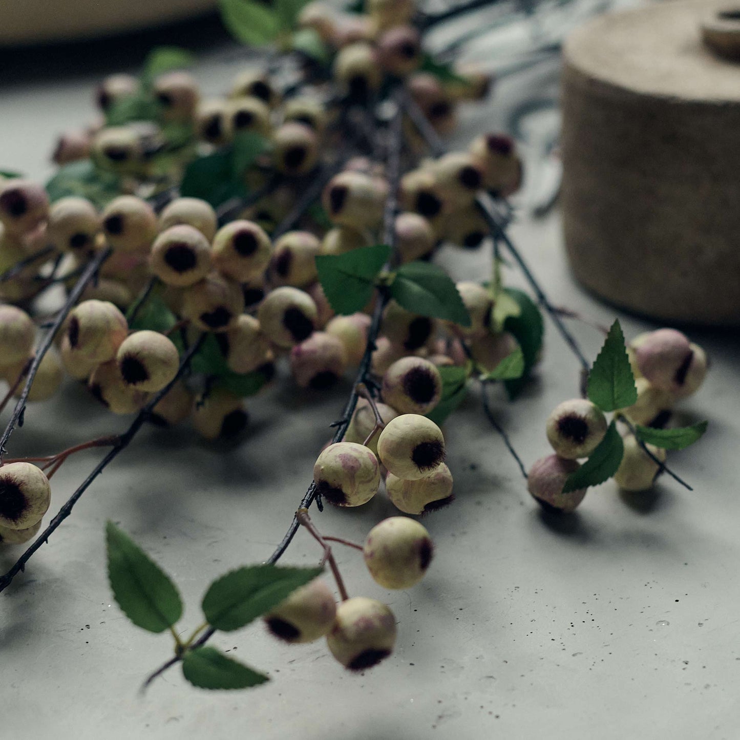 ARTIFICIAL HAWTHORN