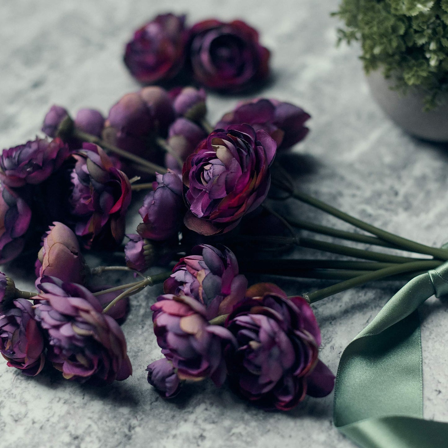 ARTIFICIAL RANUNCULUS BUNCH PURPLE