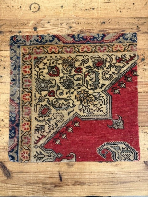 Vintage Turkish Pillow Covers-20x20-Reds