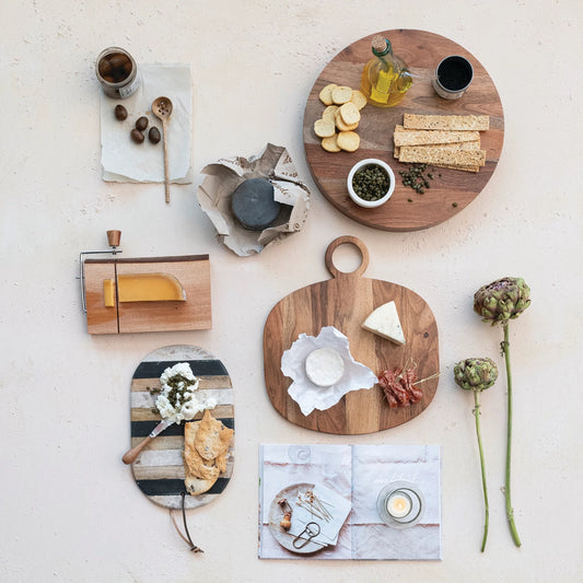 Acacia Wood Cheese/Cutting Board w/ Handle