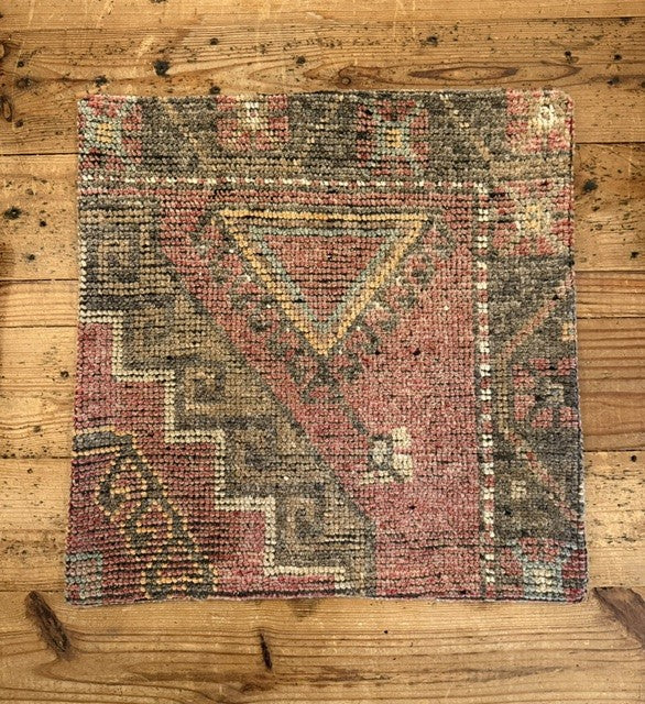 Vintage Turkish Pillow Covers-20x20-Reds